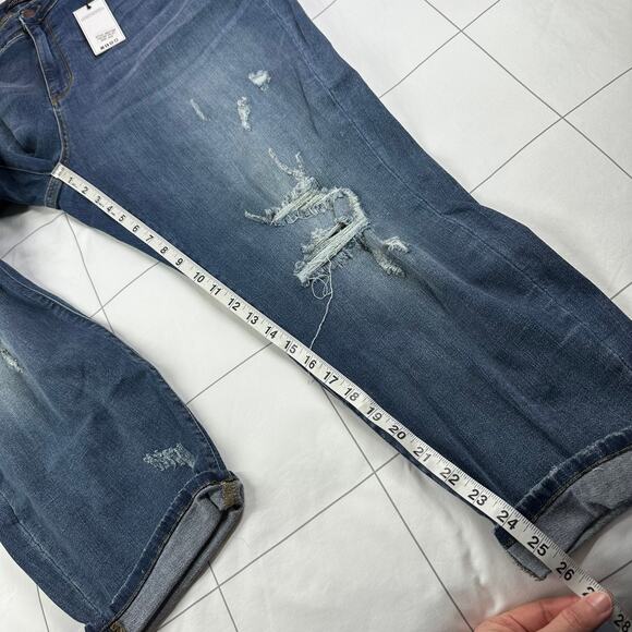 Judy Blue Jeans Womens 24W Dark Wash Relaxed Fit Cuffed Distressed Denim New - Picture 11 of 13